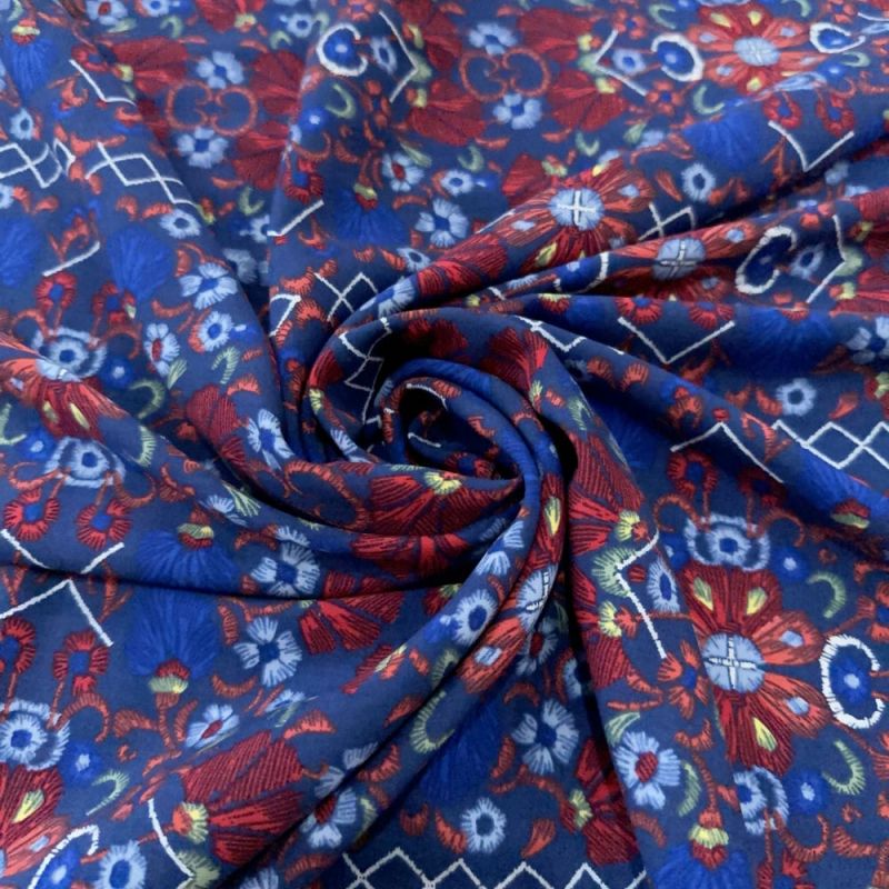 Tecido Viscose Estampada Fractal Handmade Azul • Luema Tecidos